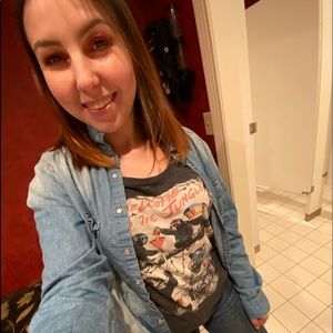 Meet your Posher, Carlieann